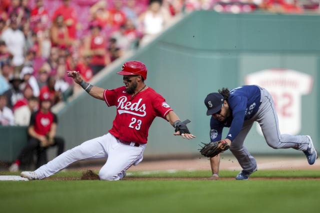 Steer's 3-run HR helps Reds beat Mariners - The Tribune