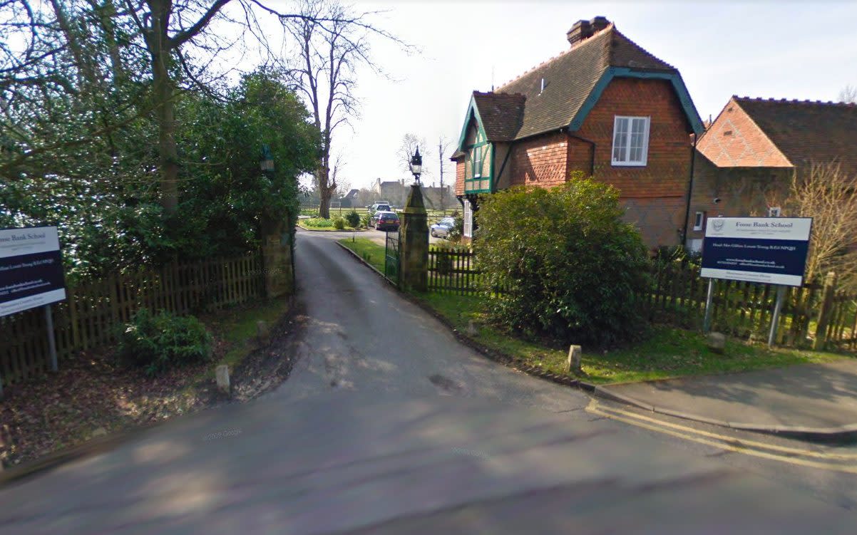 The entrance to Fosse Bank School near Sevenoaks, Kent - Google Streetview