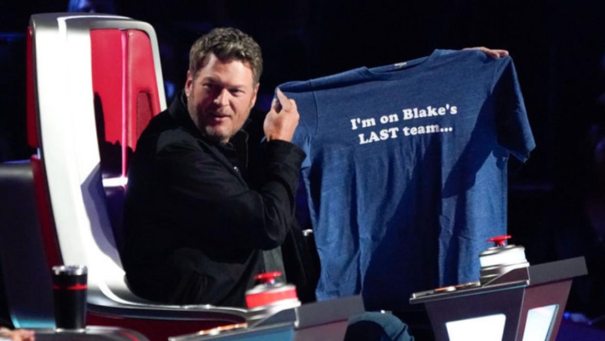  Blake Shelton on The Voice. 