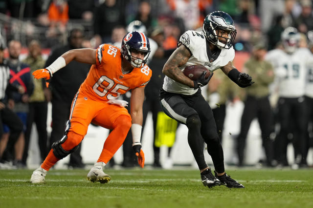 Eagles beat Denver Broncos, 30-13 — NFL, Week 10 pictures