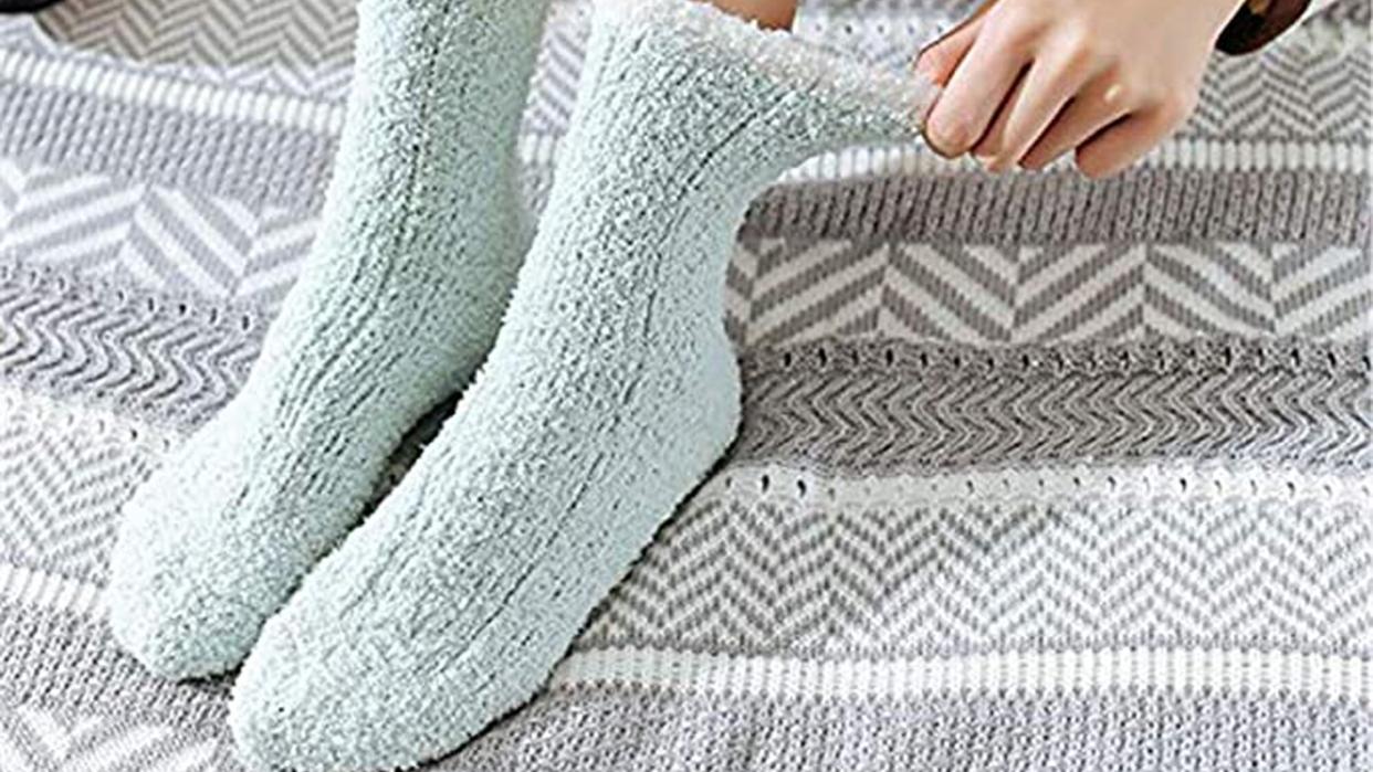 Fuzzy Warm Slipper Socks Women Super Soft Microfiber Cozy Sleeping Socks