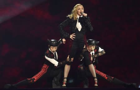 Singer Madonna performs at the BRIT music awards at the O2 Arena in Greenwich, London, February 25, 2015. REUTERS/Toby Melville