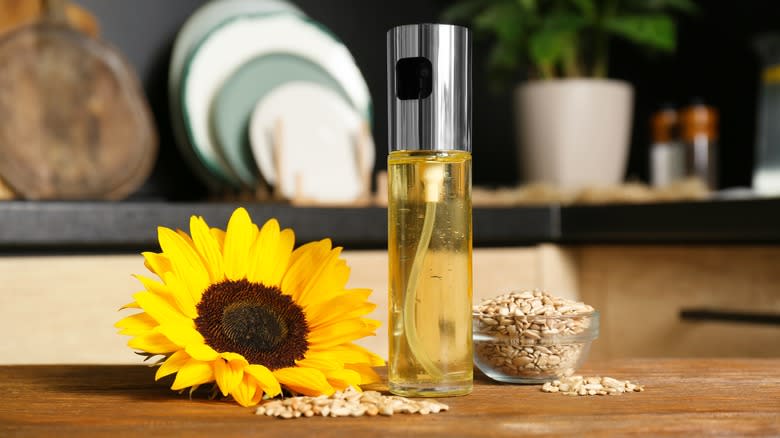 pump spray sunflower oil