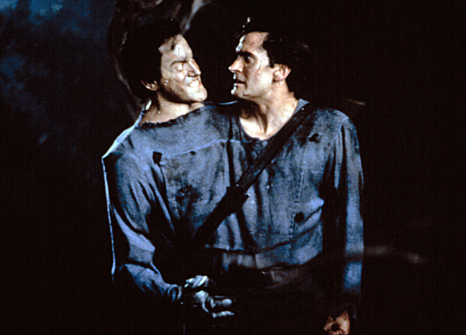 ARMY OF DARKNESS, Bruce Campbell, 1993, (c)Universal Pictures/courtesy Everett Collection