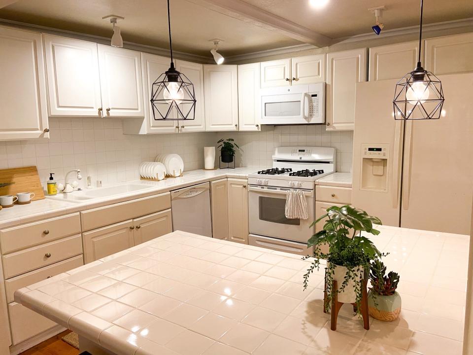 The kitchen of the Brownstone Shared Housing home in Palo Alto