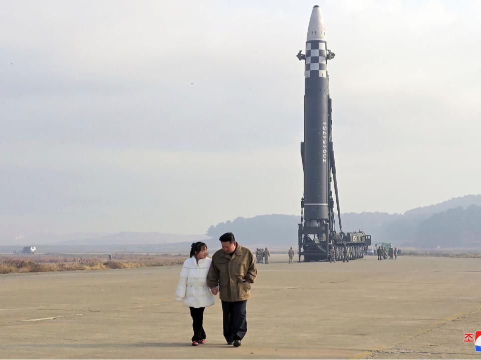 Kim Jong Un and daughter