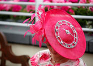 <p>A racegoer during Ladies Day at the Royal Ascot horse races in Ascot, Britain on June 22, 2017. (Toby Melville/Reuters) </p>