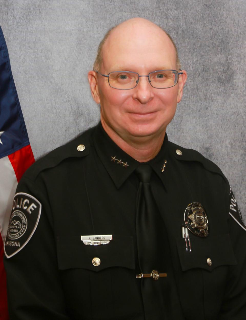 Bob Sanders has been selected as Buckeye's new police chief.