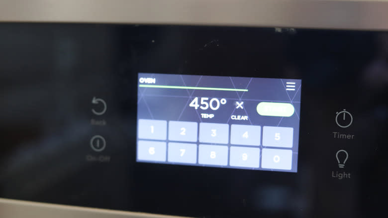 oven digital display at 450