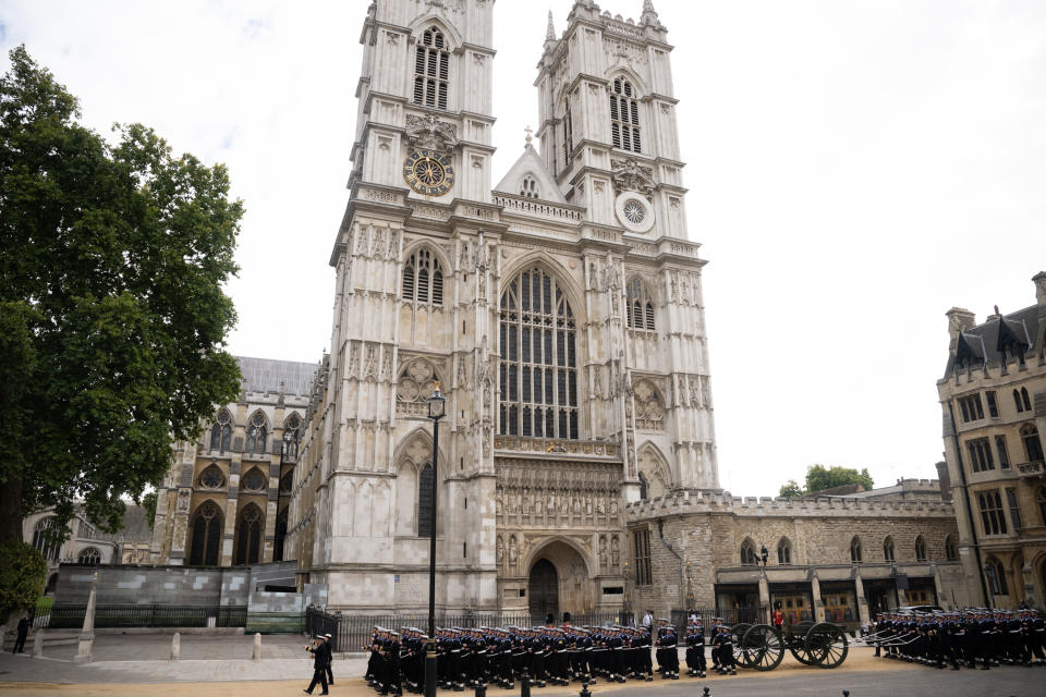 LONDON, ENGLAND - SEPTEMBER 19: A general view of the gun carriage outside Westminster Abbey during the State Funeral of Queen Elizabeth II at Westminster Abbey on September 19, 2022 in London, England.  Elizabeth Alexandra Mary Windsor was born in Bruton Street, Mayfair, London on 21 April 1926. She married Prince Philip in 1947 and ascended the throne of the United Kingdom and Commonwealth on 6 February 1952 after the death of her Father, King George VI. Queen Elizabeth II died at Balmoral Castle in Scotland on September 8, 2022, and is succeeded by her eldest son, King Charles III. (Photo by Samir Hussein/WireImage)