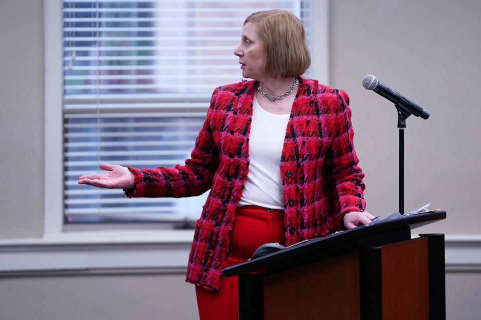 Liz Igoe, court administrator for Hamilton County Juvenile Court, delivers remarks in support of reopening Hillcrest during a Wyoming City Council meeting.