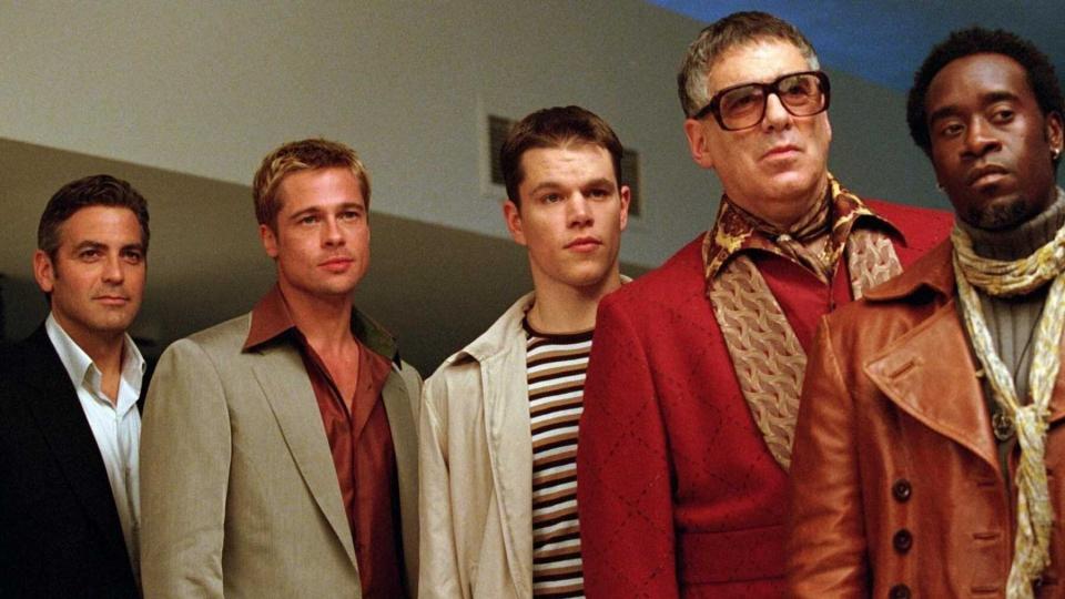 George Clooney, Brad Pitt, Matt Damon, Elliott Gould and Don Cheadle in "Ocean's Eleven" on Netflix. (Photo: Warner Bros. Pictures/"Ocean Eleven")