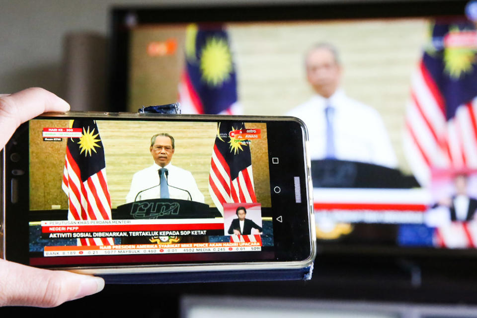 Prime Minister Tan Sri Muhyiddin Yassin’s address will be broadcast online via Facebook as well as on RTM, BernamaTV, TV3, and Astro Awani. — Picture by Choo Choy May