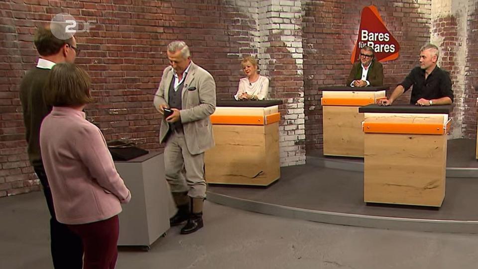 Markus Wildhagen zückte immerhin 550 Euro: "Ich finde den super!" (Bild: ZDF)