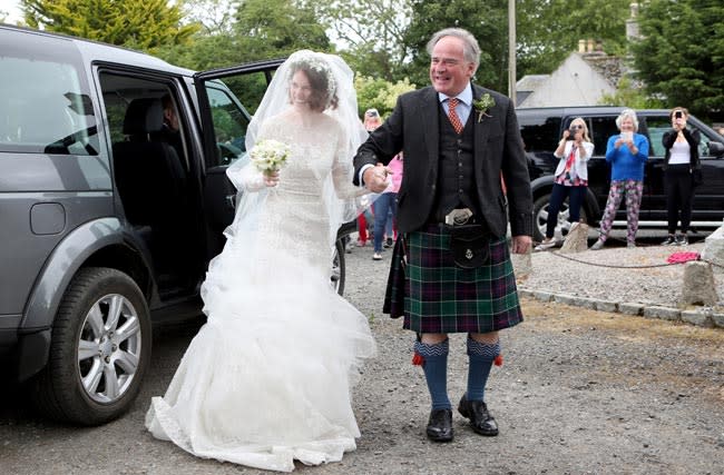 rose-leslie-wedding dress