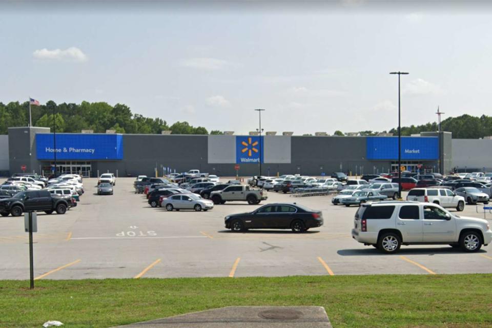 <p>Google Maps</p> Walmart in Hiram, Georgia. 