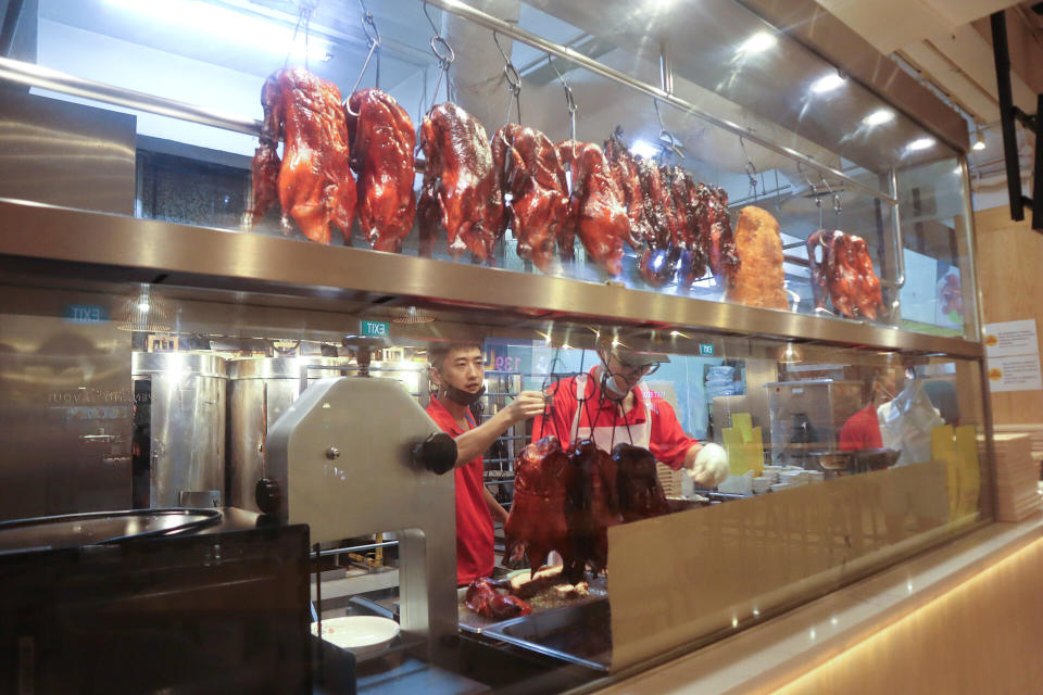 yan chuan roasters - meat stand