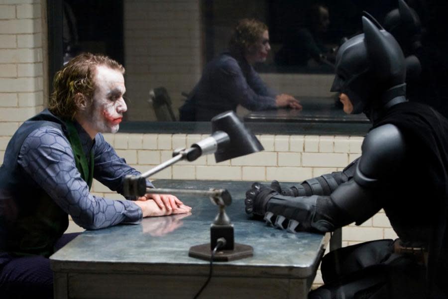 The Dark Knight cumple 15 años y los fans lo celebran en redes sociales