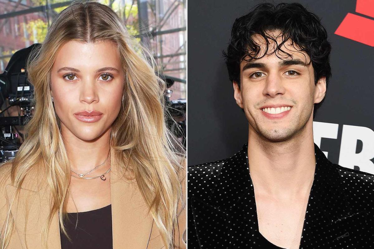 Stephen Sanchez Reveals Lyric Swap at Sofia Richie’s Wedding That ...