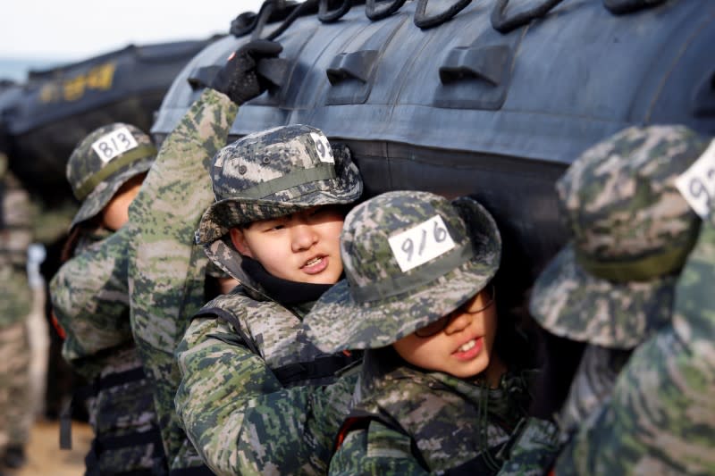 South Koreans take part in mock Marines Corps boot camp in Pohang
