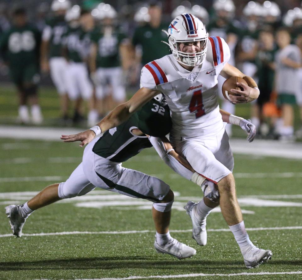 Brendan Zurbrugg of Alliance scores a touchdown at Central Catholic, Friday, Sept. 16, 2022.