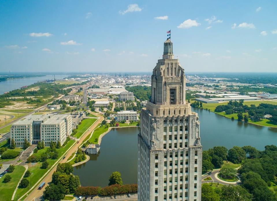 Louisiana state capitol building baton rouge