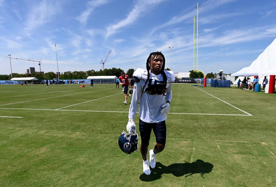 Tennessee Titans wide receiver DeAndre Hopkins (10) leaves the field after an NFL football training camp practice on July 31, 2023, in Nashville, Tenn.