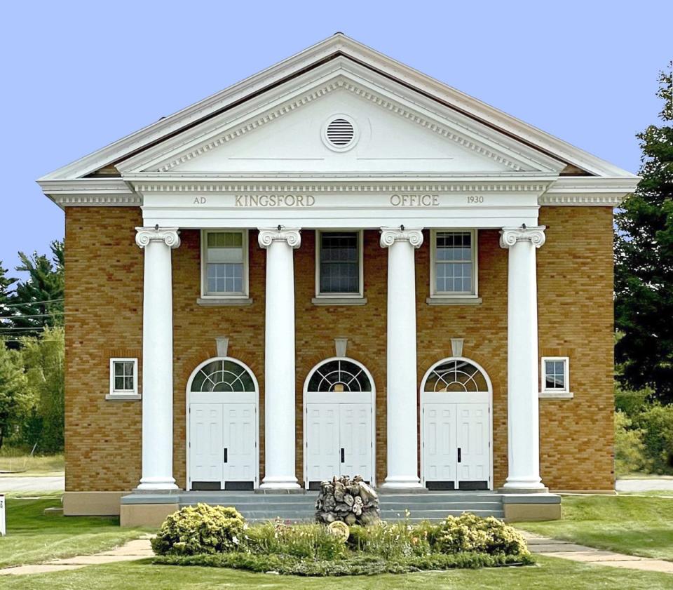 Kingsford City Hall is located in Kingsford, an Upper Peninsula town, the sister city to Iron Mountain. The region was greatly developed by Henry Ford and Ford Motor Co.; they needed wood for vehicles.