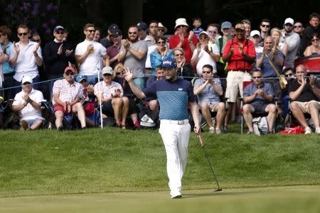 Britain Golf - BMW PGA Championship - Wentworth Club, Virginia Water, Surrey, England - 27/5/17 South Africa's Branden Grace holes for birdie on the 14th during the third round Action Images via Reuters / Andrew Boyers Livepic