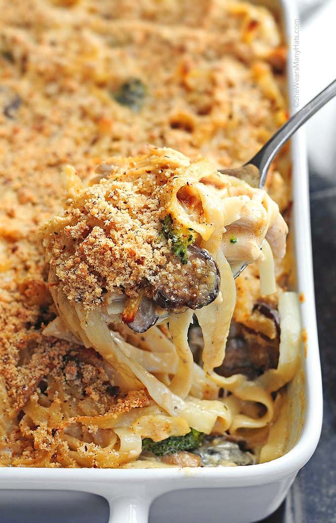 <p>Guests staying over for the weekend? Please a crowd with this <a href="https://www.womansday.com/food-recipes/food-drinks/g2324/pasta-recipes/" rel="nofollow noopener" target="_blank" data-ylk="slk:easy pasta casserole.;elm:context_link;itc:0;sec:content-canvas" class="link ">easy pasta casserole.</a> </p><p><strong>Get the recipe at <a href="http://shewearsmanyhats.com/turkey-tetrazzini-recipe/" rel="nofollow noopener" target="_blank" data-ylk="slk:She Wears Many Hats.;elm:context_link;itc:0;sec:content-canvas" class="link ">She Wears Many Hats.</a></strong> </p>