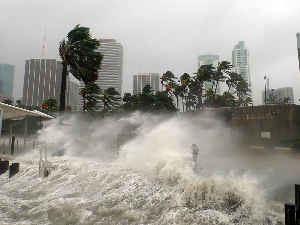 Hurricane Irma seen striking Miami, Florida with 100+ mph winds and destructive storm surge/Getty Images