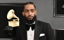 Die Erinnerung ist noch frisch: Im Februar 2019 war der Rapper Ermias Asghedom alias Nipsey Hussle mit seinem Debütalbum zum ersten Mal für einen Grammy nominiert, am 31. März wurde der 33-jährige Musiker Opfer einer Schießerei. Im Krankenhaus erlag Nipsey Hussle, der als kommender Rap-Superstar galt, seinen Verletzungen. (Bild: David Crotty/Patrick McMullan/Getty Images)