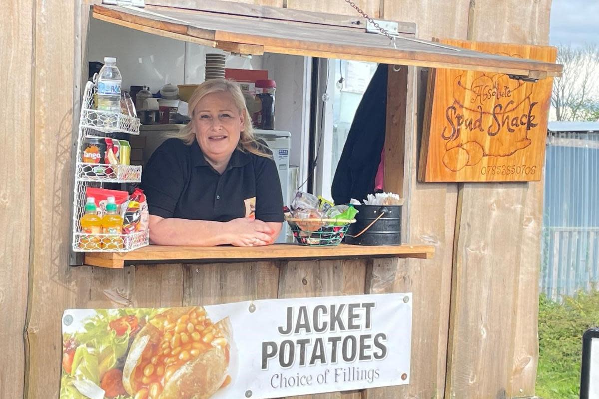 Meet Southampton's very own ‘Spud Woman’ Lynda Hardiman-Pearce selling jacket potatoes in Totton <i>(Image: Lynda Hardiman-Pearce)</i>