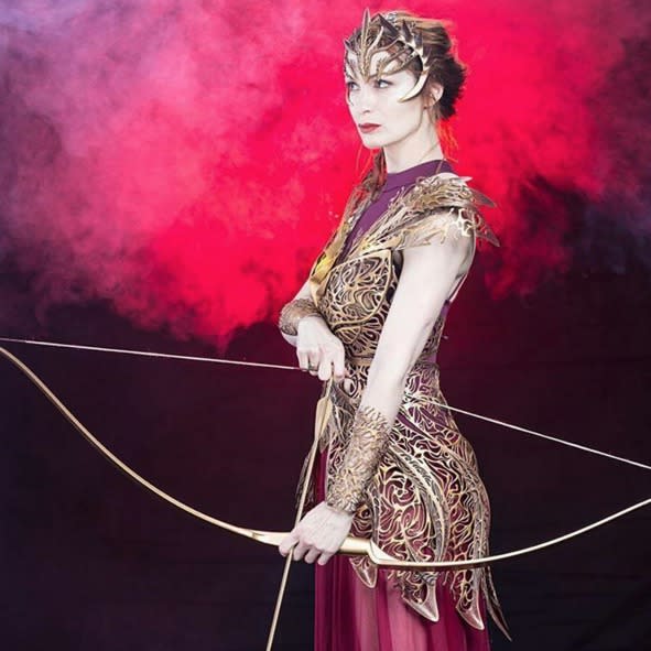 Felicia Day models 3D-printed armor so beautifully it deserves a fashion show