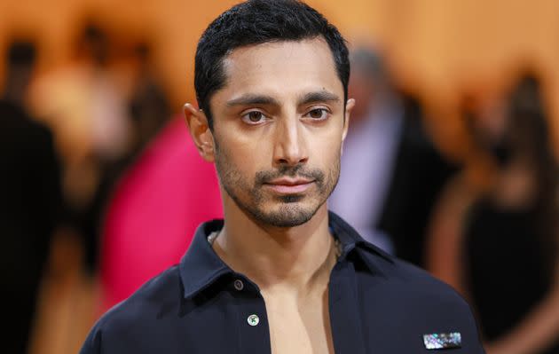 Riz Ahmed, ici sur le tapis rouge du Met Gala, lundi 2 mai. (Photo: Theo Wargo via Getty Images)