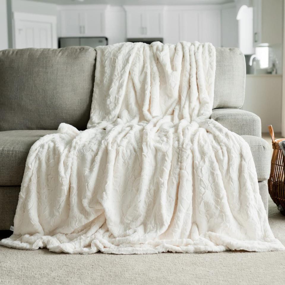 Graced Soft Luxuries Oversized Throw Blanket