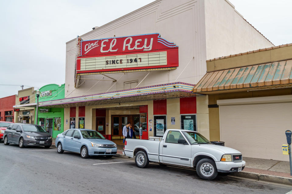 <a href="https://realestate.usnews.com/places/texas/mcallen" target="_blank">McAllen offers affordable housing</a>&nbsp;and an excellent quality of life, according to U.S. News. <a href="https://www.tourtexas.com/destinations/65" target="_blank">Located in the Rio Grande Valley</a>, this lively border town is also a<a href="https://www.tripadvisor.com/Attraction_Review-g56255-d1163304-Reviews-McAllen_Nature_Center-McAllen_Texas.html" target="_blank"> prime place for nature lovers</a>.