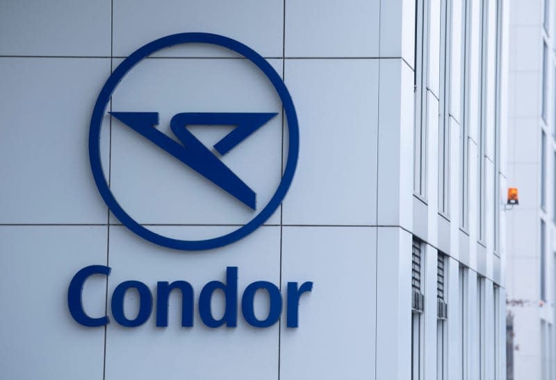 The Condor logo on an airline building at the airport. Boris Roessler/dpa