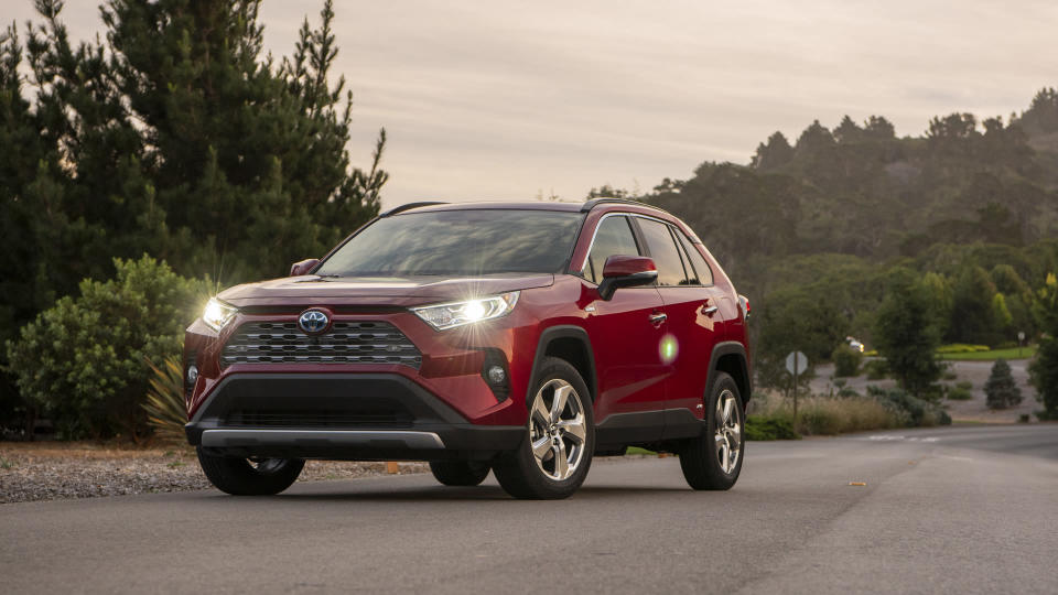 2019 Toyota RAV4 Limited Hybrid