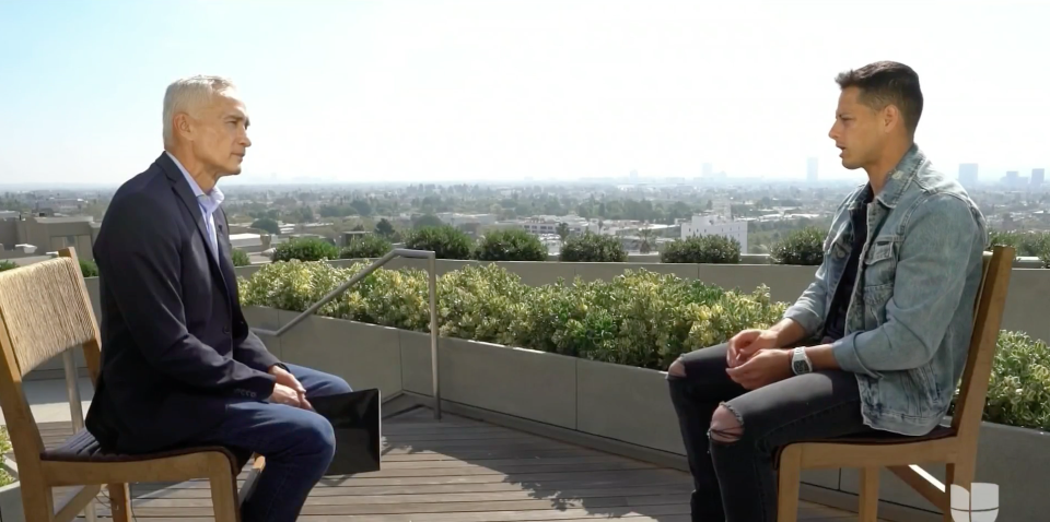 Javier Hernández en una entrevista para el programa de la cadena Univision, Al Punto, conducido por Jorge Ramos. / Foto: captura de pantalla Univision.com