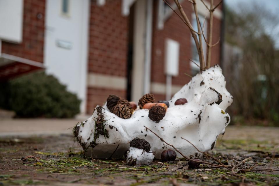 Three-year-old Joseph Taylor was left in floods of tears after watching a grinning binman boot the head off his 6ft-tall snowman (swns)