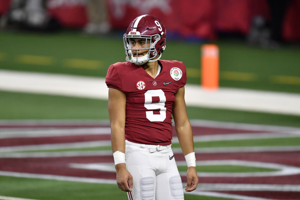 Alabama's Bryce Young warms up before the College Football Playoff semifinal at the Rose Bowl on Jan. 01, 2021. (Alika Jenner/Getty Images)