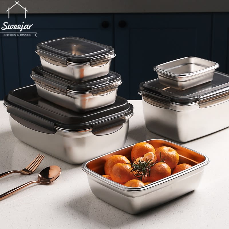 Sweejar 304 Stainless Steel Food Storage Container with Sealed Lid. (Photo: Shopee SG)