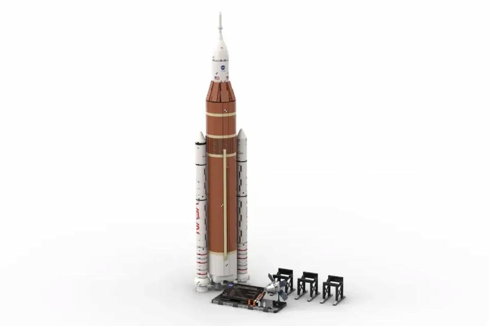 Concept images from the Lego Ideas entry, NASA SLS To the Moon and Mars