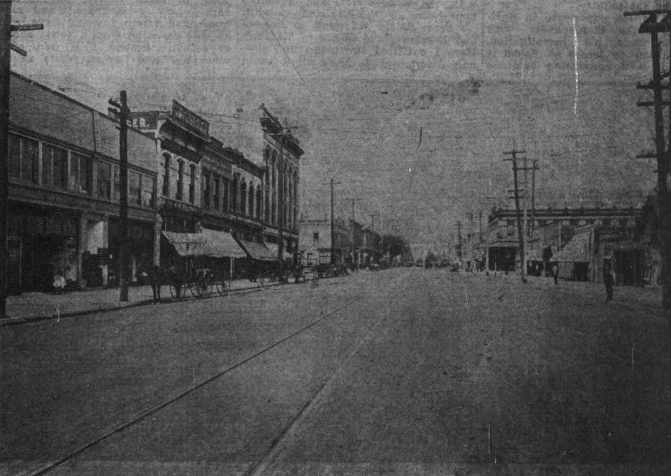 A view of State Street published in the Oregon Statesman after it was paved in 1908 in Salem. State Street was the second Salem street to be paved.