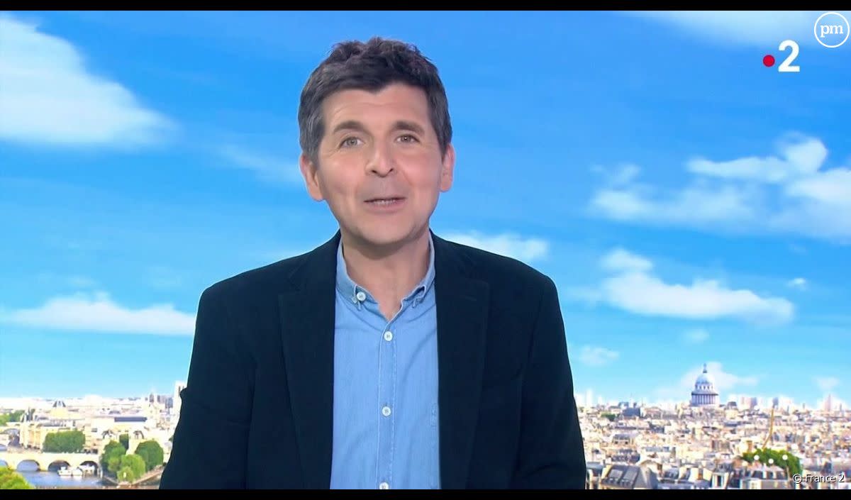 Thomas Sotto a pris l'antenne à 7h (au lieu de 6h30) ce jeudi 23 mai 2024 pour présenter 