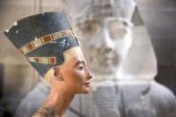 A replica of the bust of Nefertiti stands in the Replica Workshop of the National Museum of Berlin in Berlin, October 2, 2015. REUTERS/Axel Schmidt/Files