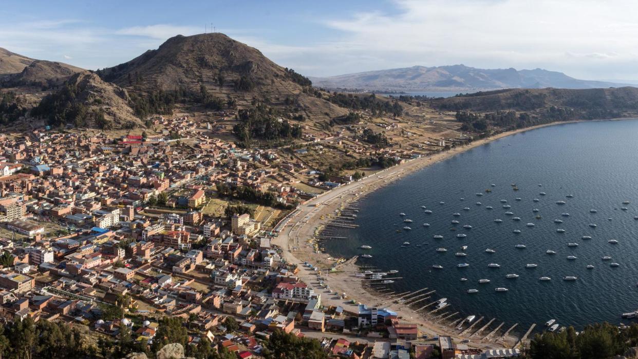 Copacabana, que dio nombre al barrio de Río, está en Bolivia.