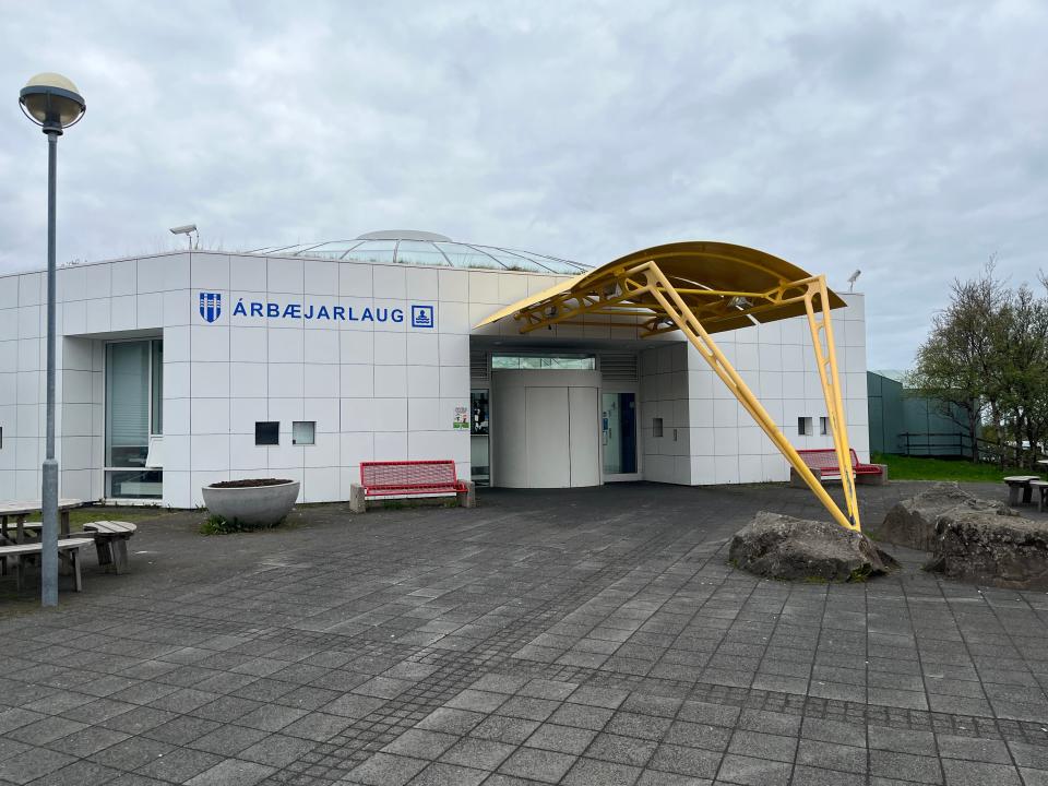 The outside of Árbæjarlaug swimming pool.