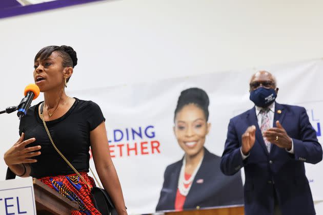 Shontel Brown, a Cuyahoga County councilwoman running for Congress, speaks to voters in Cleveland on Saturday as House Majority Whip James Clyburn looks on. (Photo: Michael M. Santiago/Getty Images)